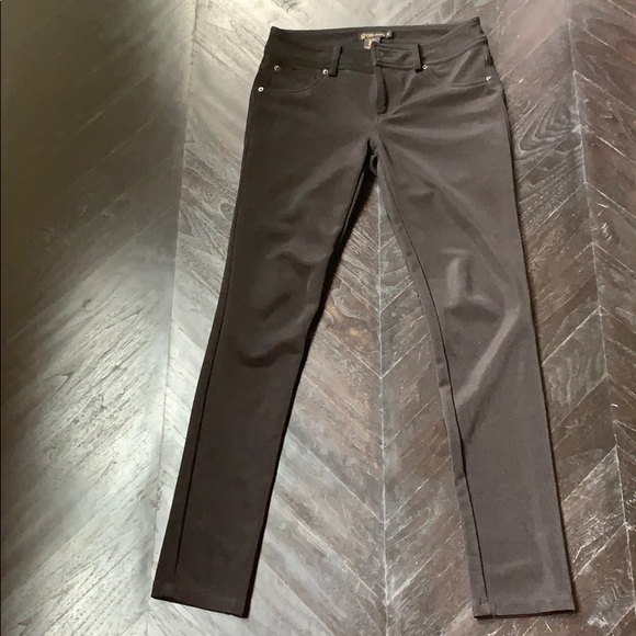 Pants - Black stretchy pants